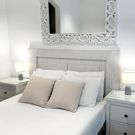 Delightful City Centre Studio Clarendon Apartment - Grand Central House 直布罗陀 外观 照片